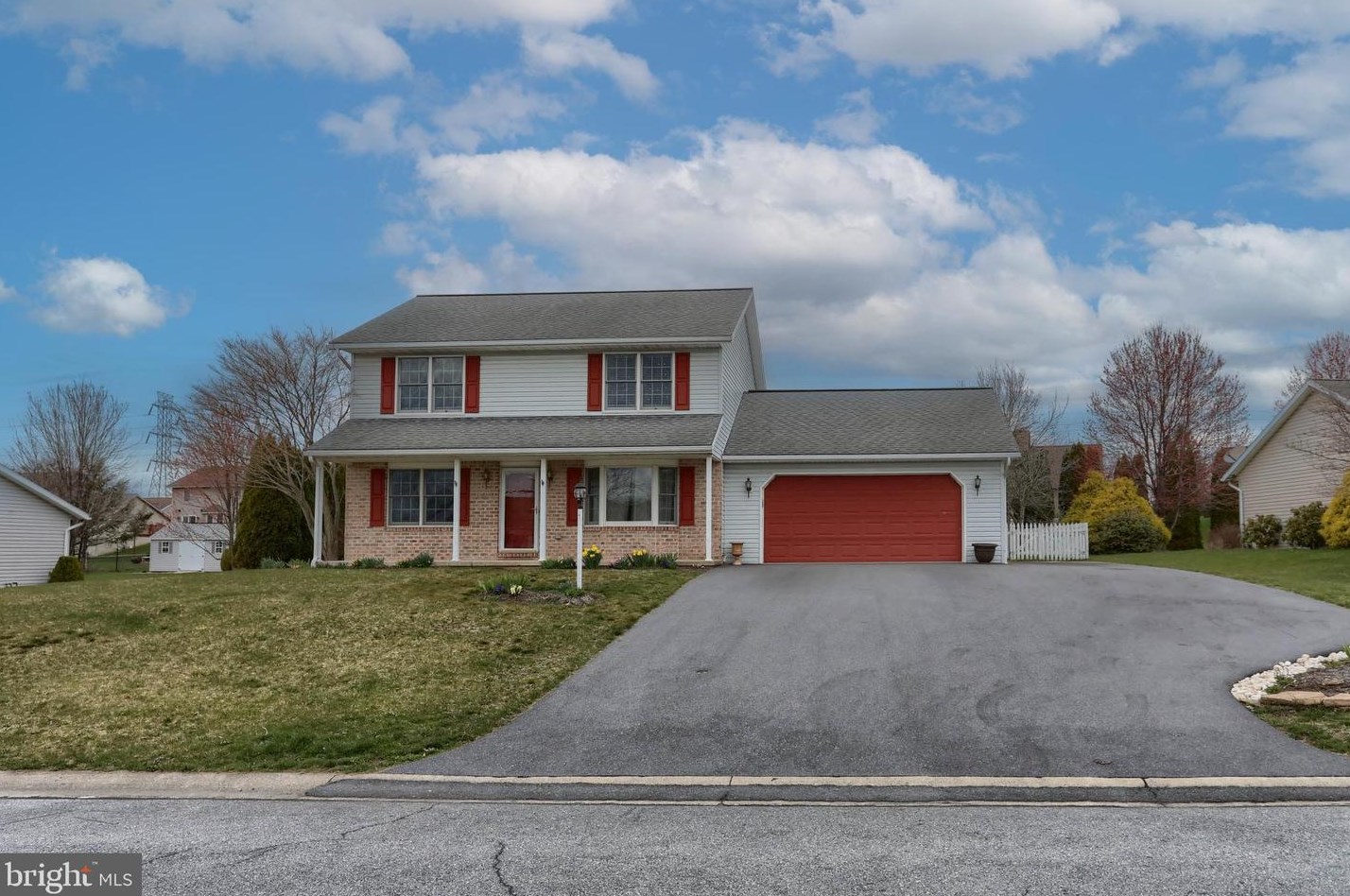 1111 Harvest Dr, Lebanon, PA 17046