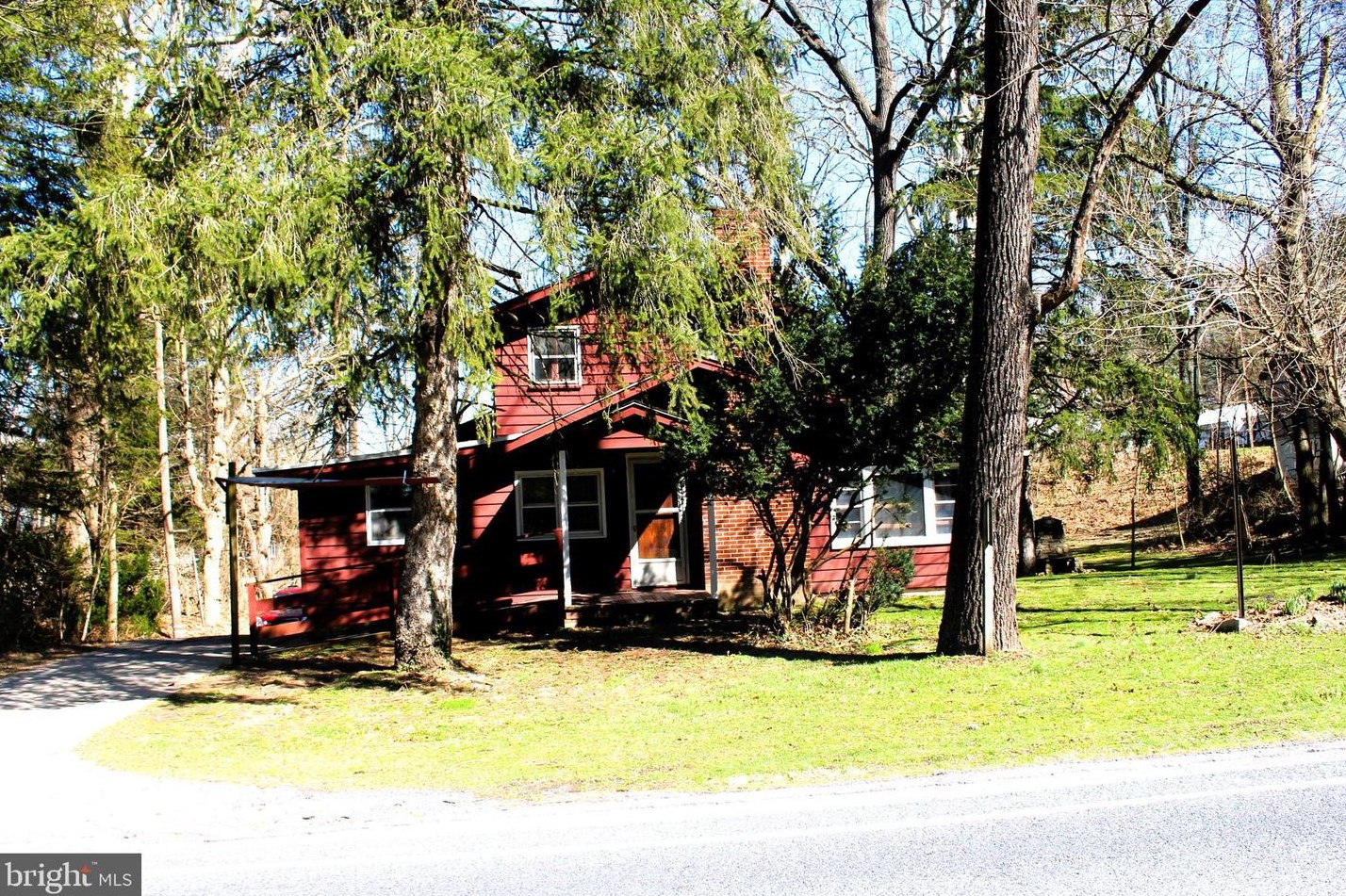 652 Ono Rd, Bellegrove, PA 17003