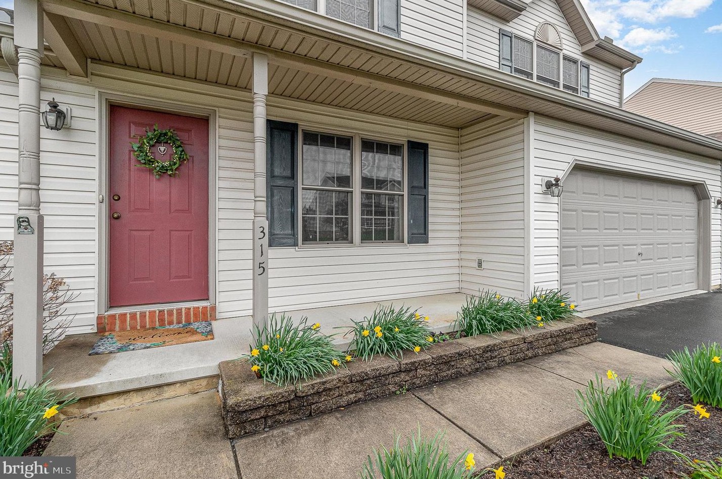 315 Shepherd St, Bordnersville, PA 17038-9431