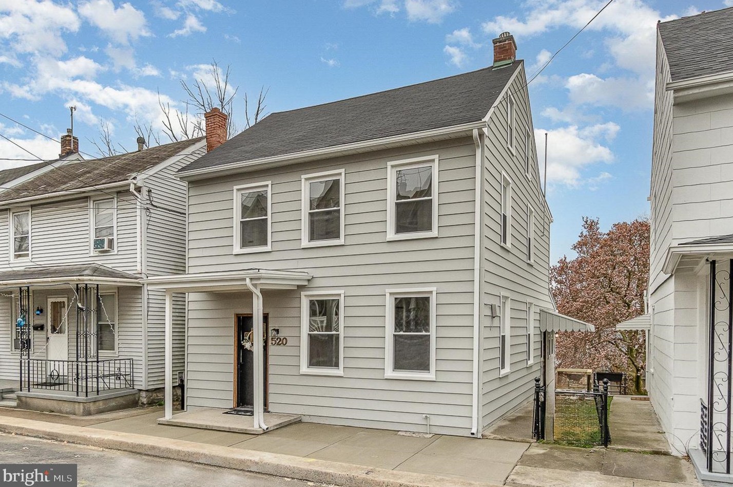 520 Maple St, Lebanon, PA 17042-2535