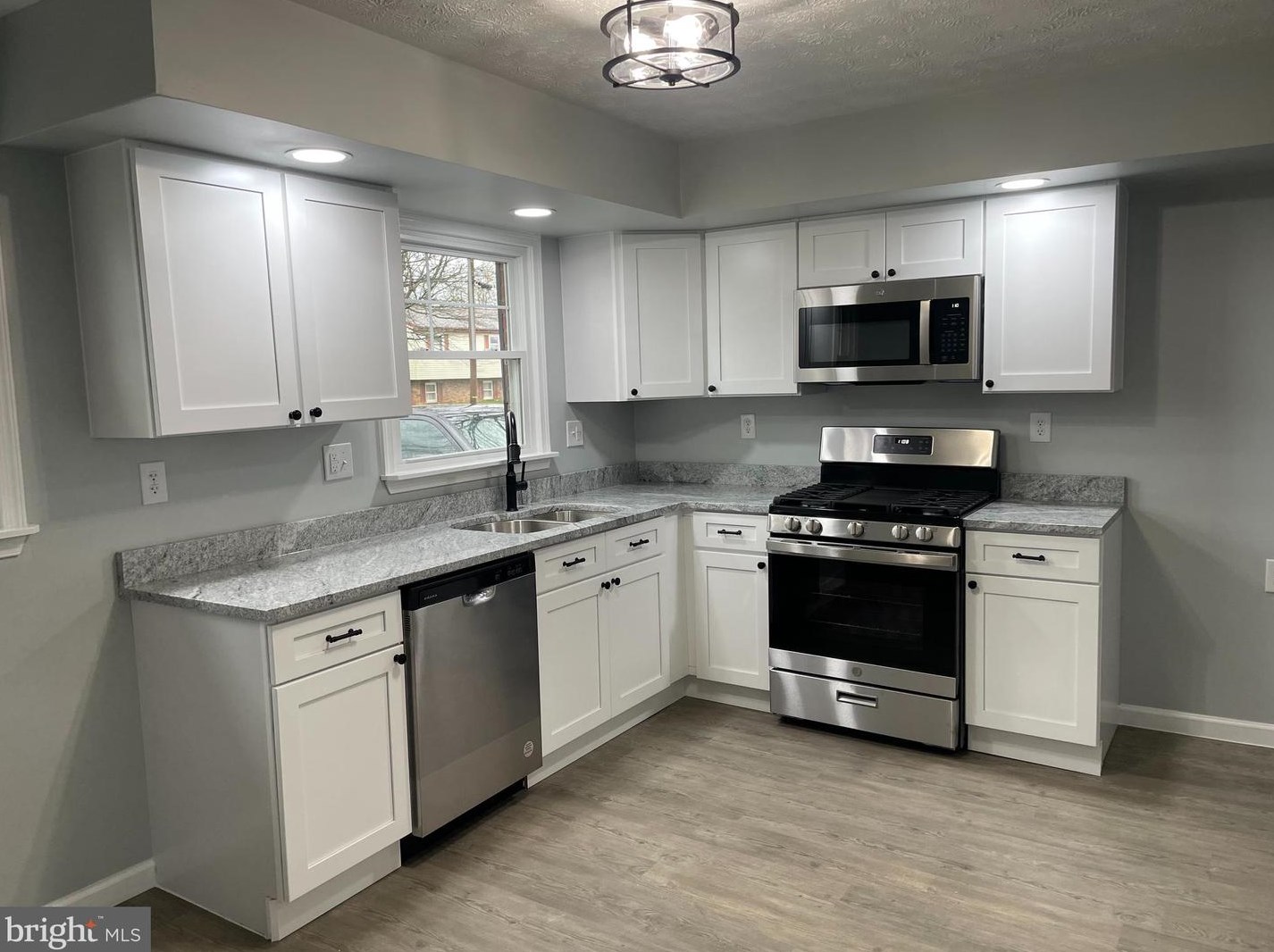 431 Pine St, Lebanon, PA 17042-7642