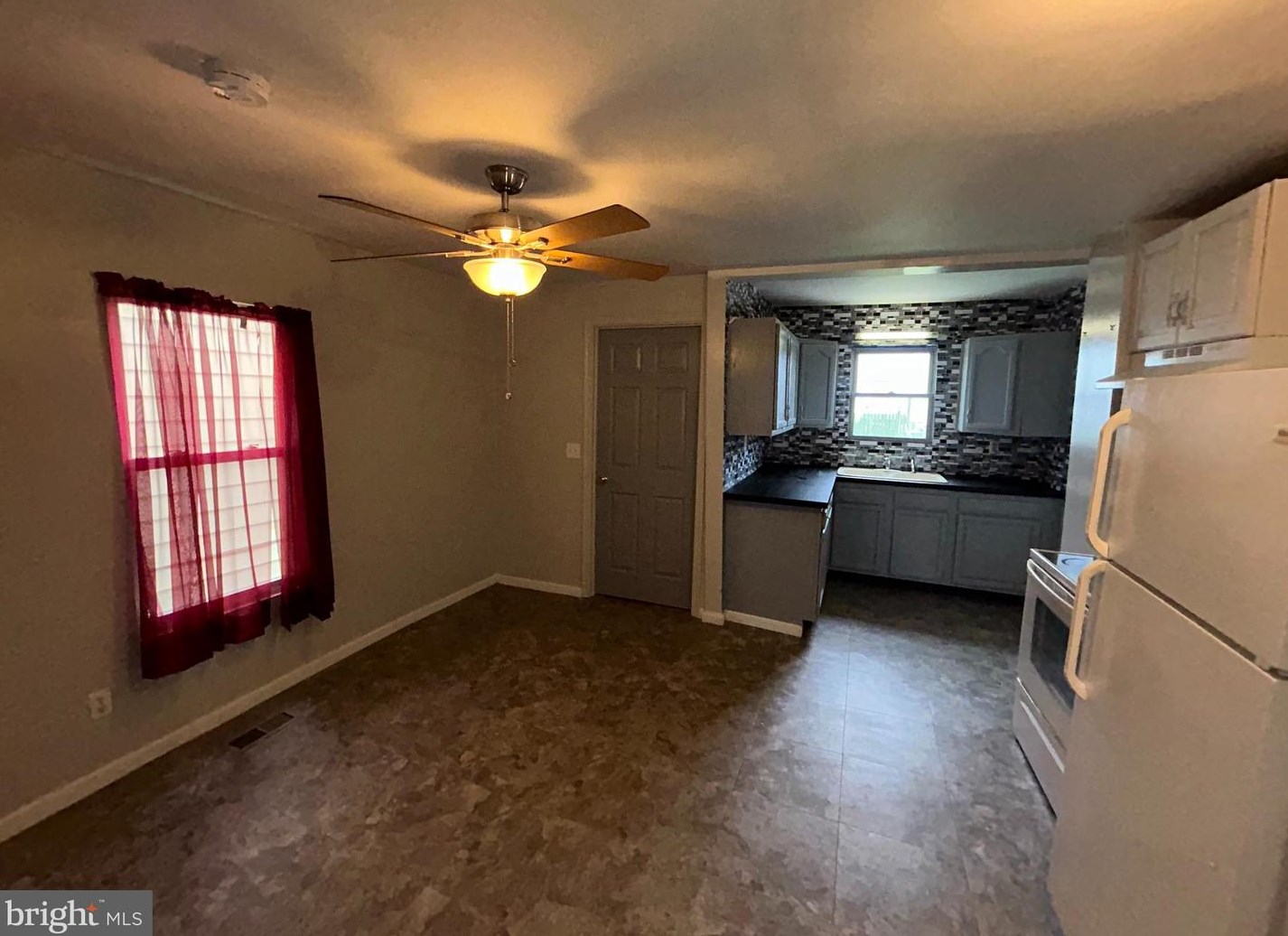 359 Harrison St, Lebanon PA  17046-3867 exterior