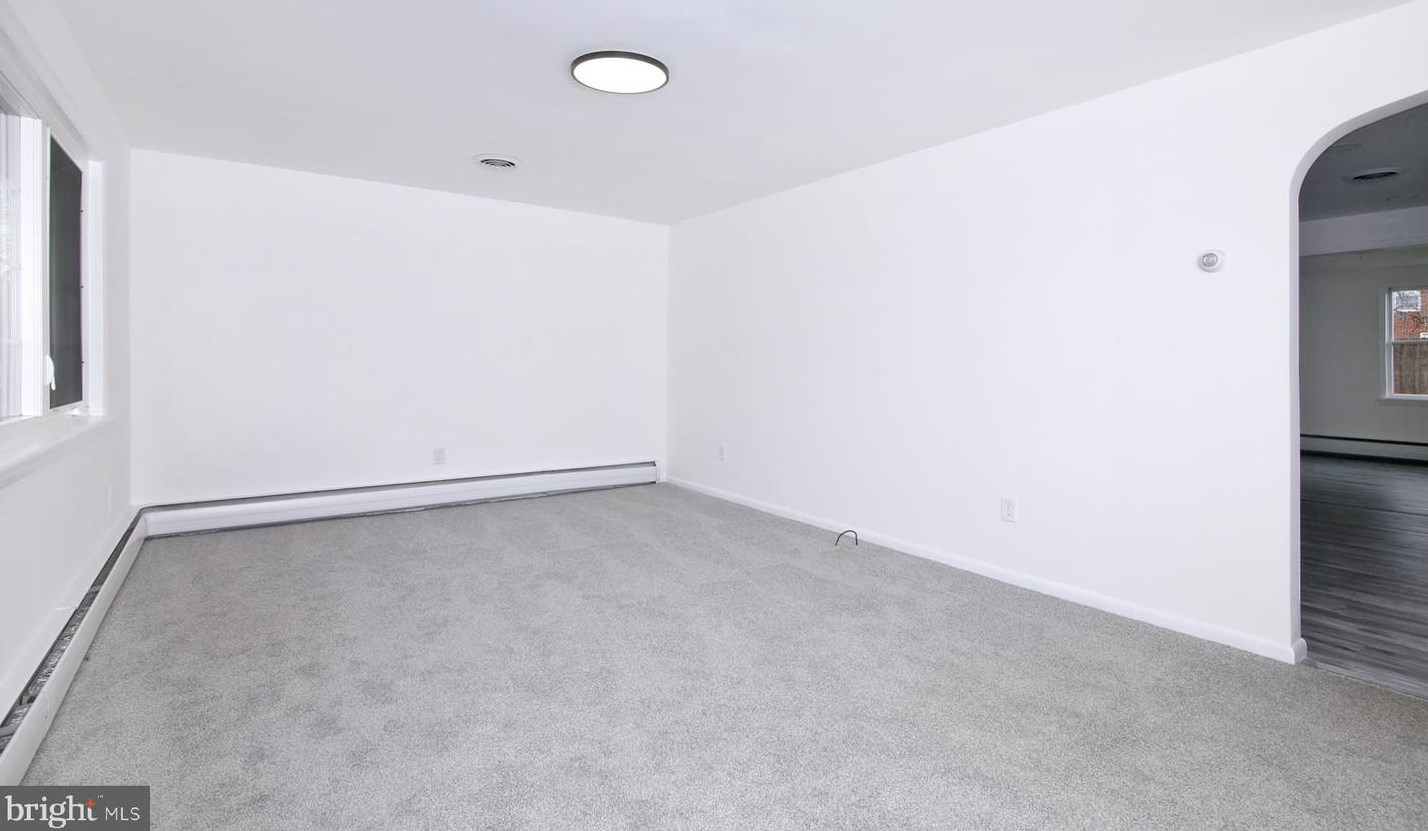 209 Adam Dr, Lebanon PA  17042-7821 exterior