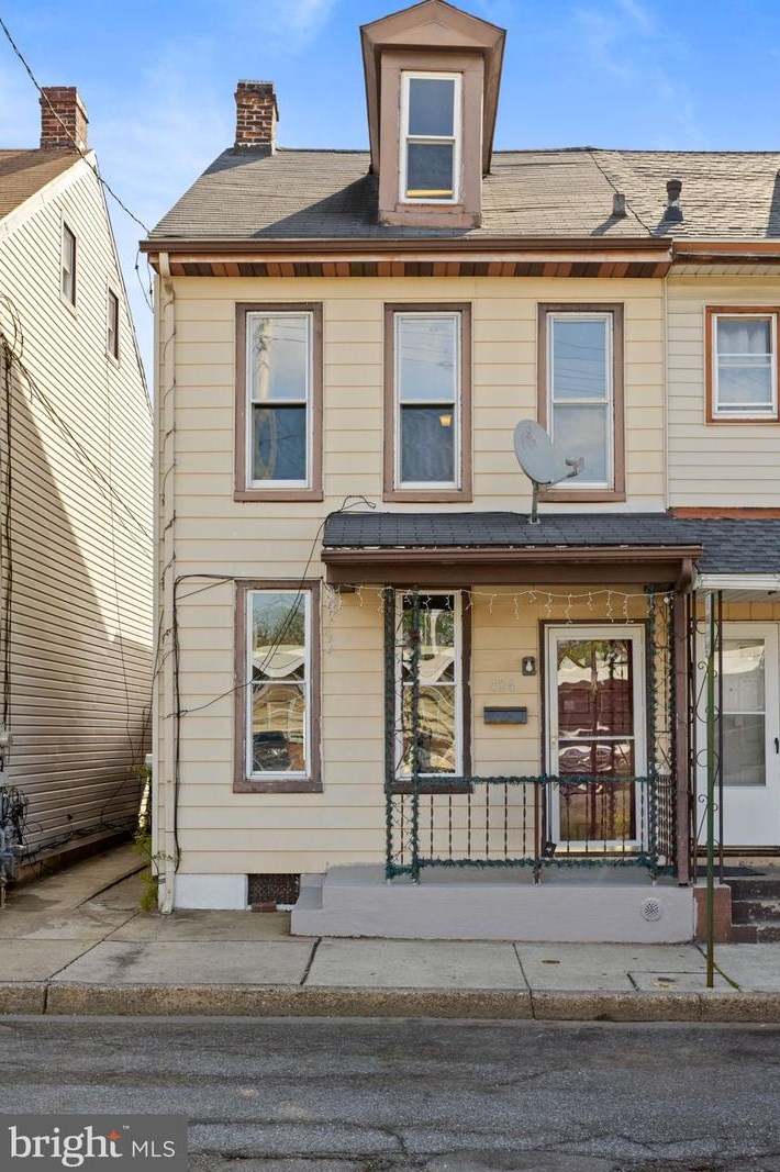 424 13th St, Lebanon, PA 17046-3306