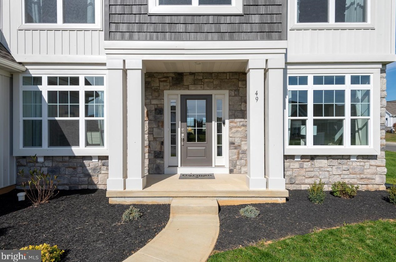125 Princeton Pl, Lebanon, PA 17042-7557