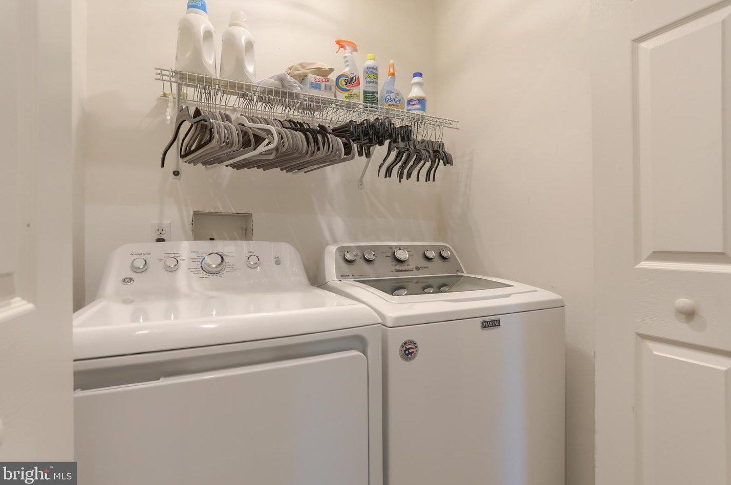 236 Weymouth Dr, Lebanon PA 17042-4159 exterior