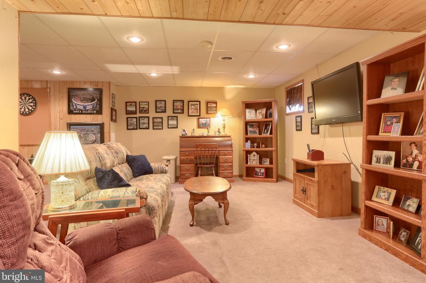 236 Weymouth Dr, Lebanon PA 17042-4159 exterior