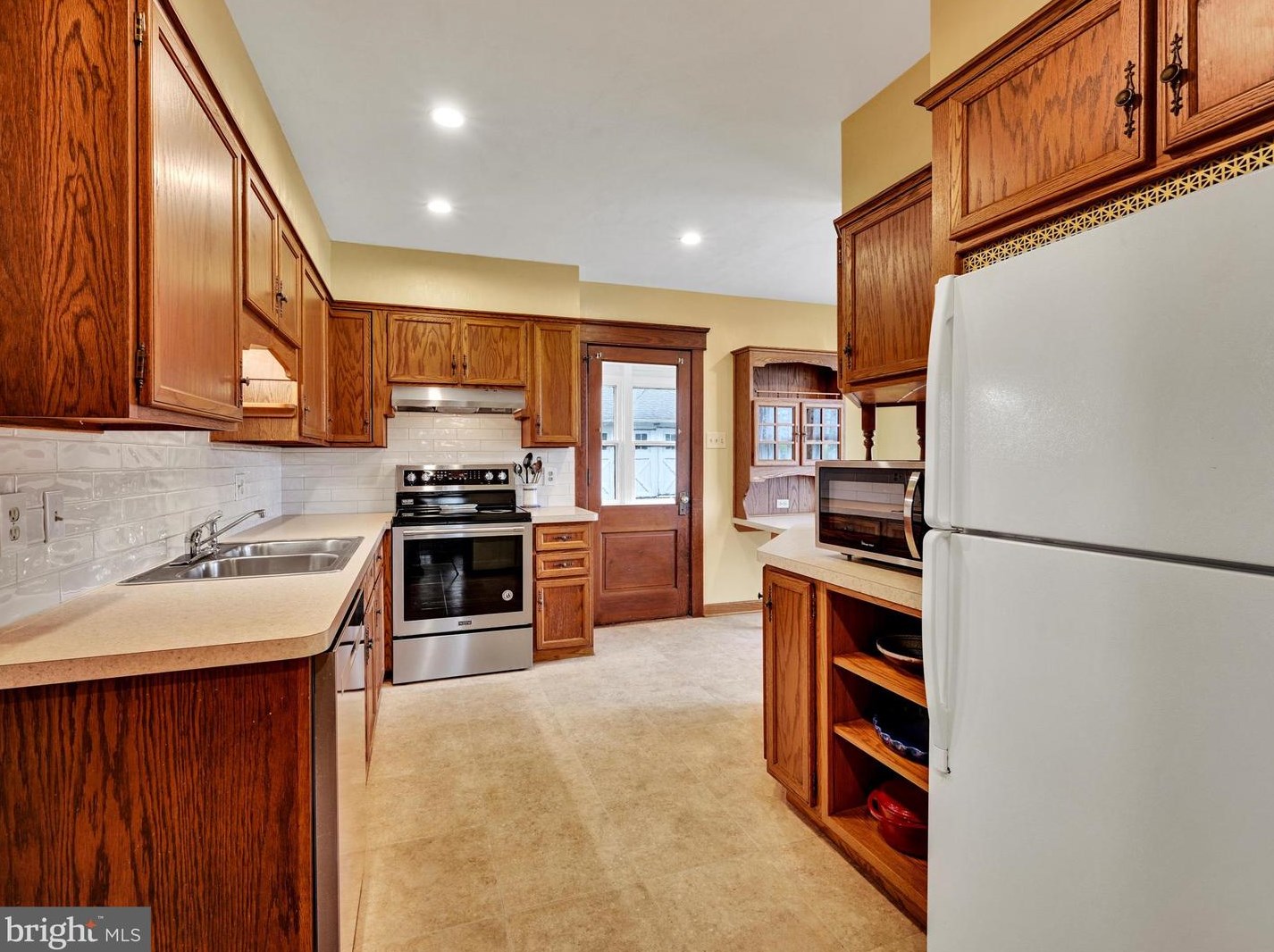 2000 5th Ave, Lebanon PA 17042-9101 exterior