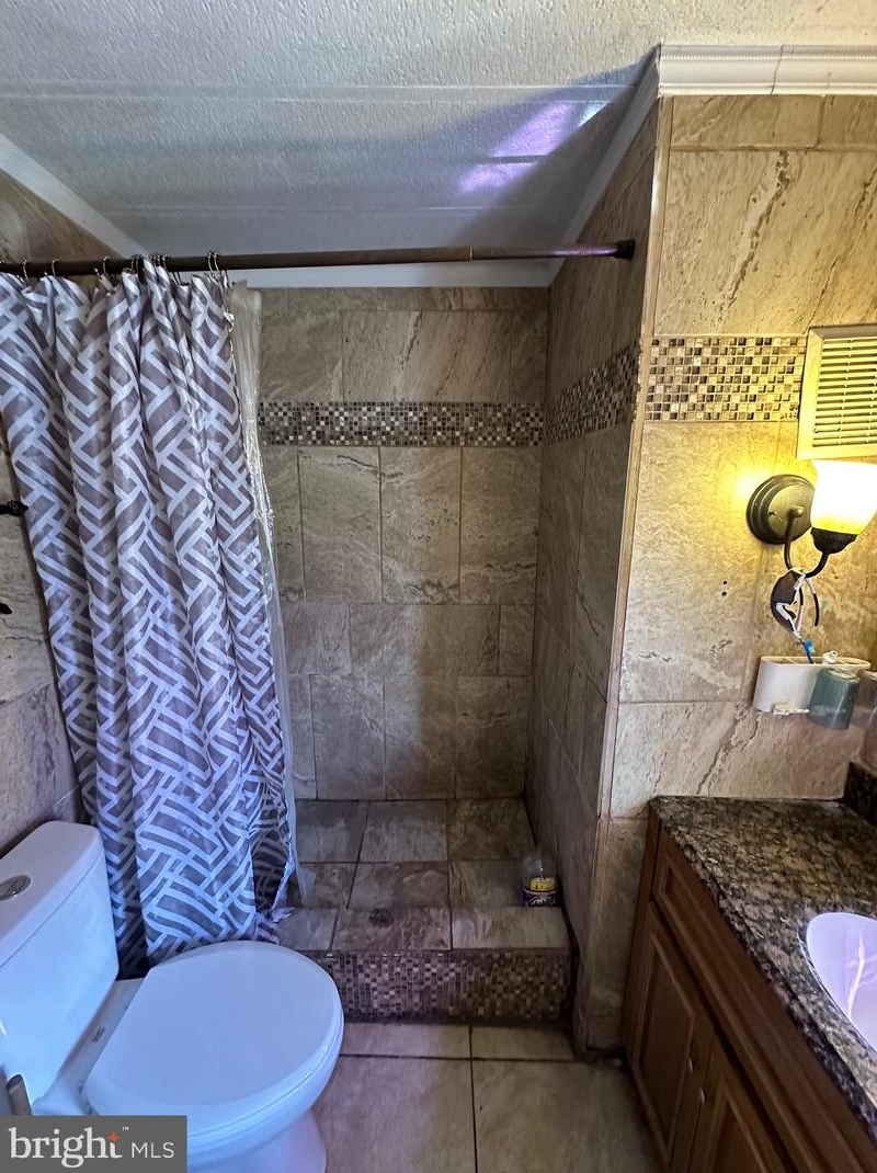 30 Green Acres Trailer Ct, Lebanon PA 17046-9222 exterior