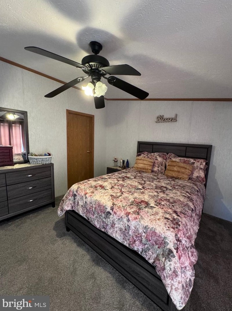 4 Timothy Ave, Lebanon PA 17042-4011 exterior