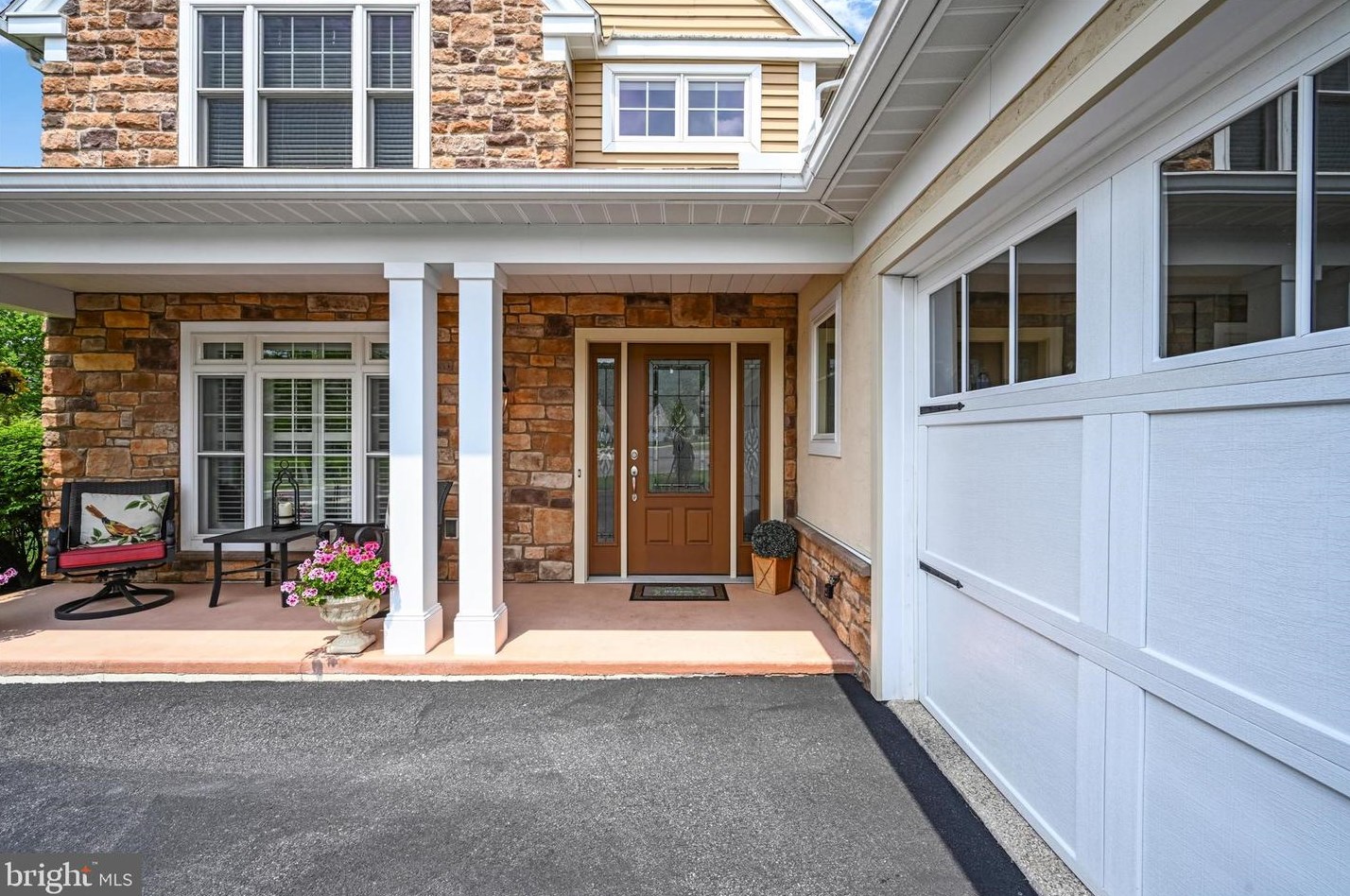 1032 Grant Cir, Lebanon, PA 17042-5555