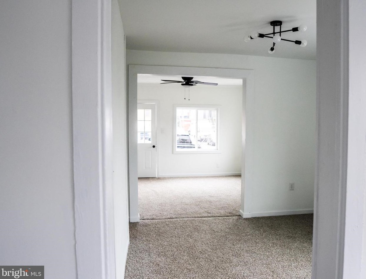 1121 Monument St, Lebanon, PA 17046-4693