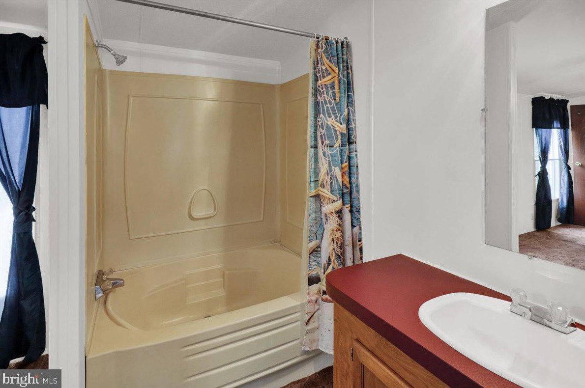 562 Palm City Park, Bellegrove PA 17003-9348 exterior