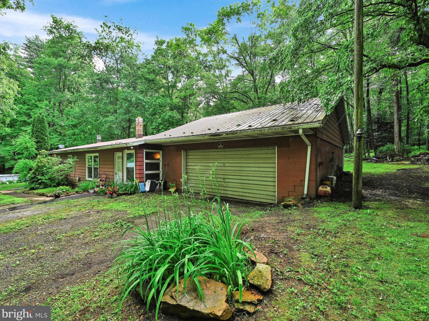 36 Short Ln, Bordnersville, PA 17038