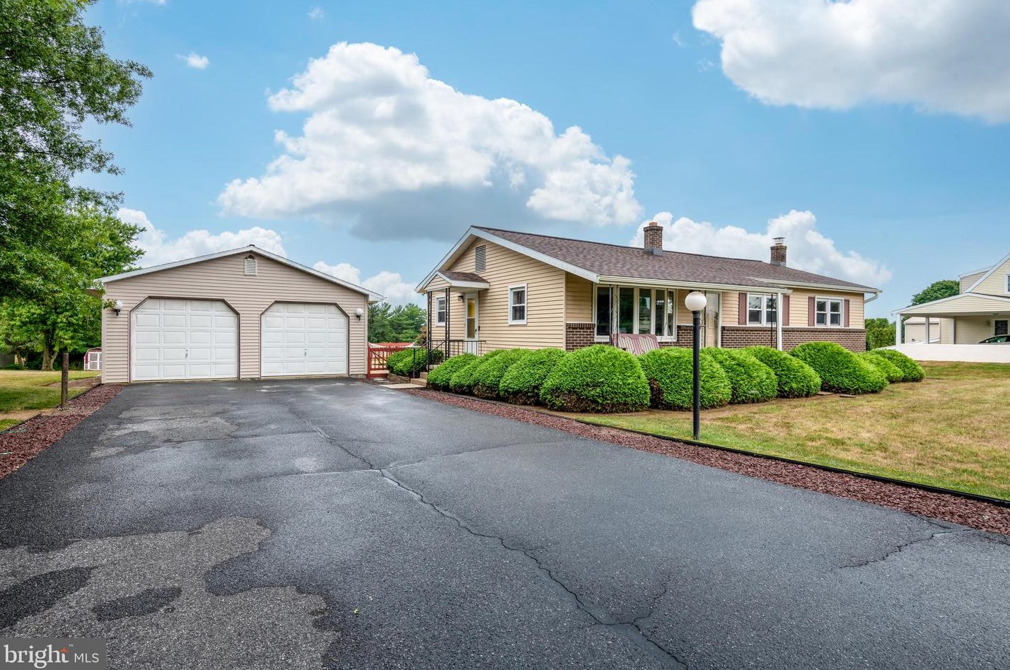6 Orchard Dr, Bordnersville, PA 17038