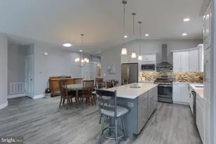 82 S Village Cir, Palmyra, PA 17078 - Photo 20