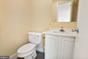 128 E Main St, Palmyra, PA 17078 - Photo 16