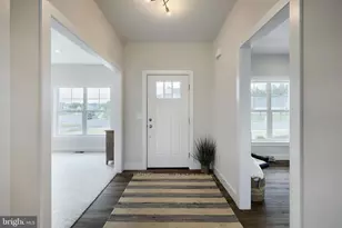 128 Forge Dr, Lebanon, PA 17042 - Photo 4