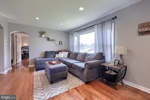 207 W Walnut St, Cleona, PA 17042 - Photo 6