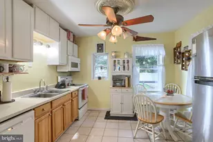 37 Morningside Ave, Cleona, PA 17042 - Photo 6