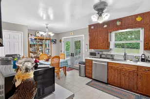 585 Cherry St, Lebanon, PA 17046 - Photo 14