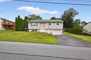585 Cherry St, Lebanon, PA 17046 - Photo 8