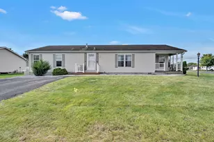 2 Bedrock Ln, Annville, PA 17003 - Photo 1