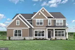 14 Betony Ln, Lebanon, PA 17042 - Photo 1