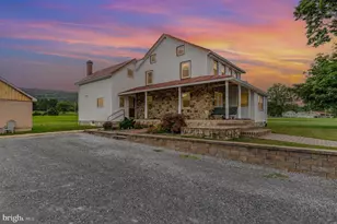 29 Park Dr, Annville, PA 17028 - Photo 2