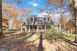 114 Stanley Dr, Palmyra, PA 17078 - Photo 1
