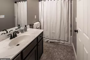 219 Gardenia Ln, Lebanon, PA 17042 - Photo 26