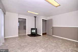 716 E Maple St, Lebanon, PA 17046 - Photo 34
