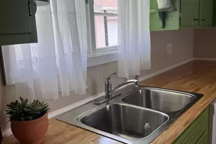 716 E Maple St, Lebanon, PA 17046 - Photo 14
