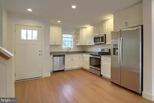 45 N Penn St, Palmyra, PA 17078 - Photo 6