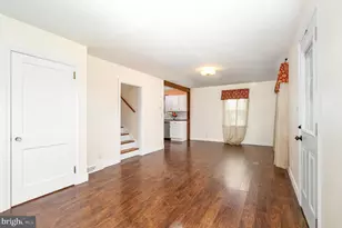 914 E Cherry St, Palmyra, PA 17078 - Photo 8