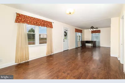 914 E Cherry Street, Palmyra, PA 17078 - Photo 10