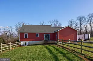 262 W Texter Mission Rd, Robesonia, PA 19551 - Photo 6