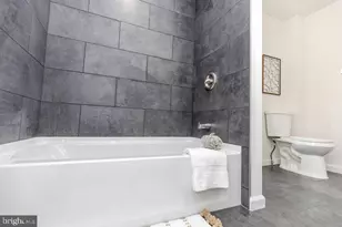 212 E Main Ave, Myerstown, PA 17067 - Photo 10