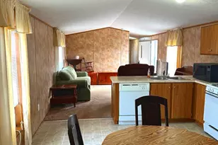 472 S Lancaster St, Lebanon, PA 17046 - Photo 4