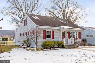 56 Memorial Boulevard, Newmanstown, PA 17073 - Photo 4