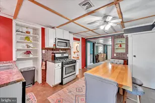 29 Memorial Blvd, Newmanstown, PA 17073 - Photo 10