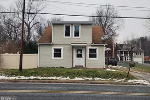 925 Reinoehl St, Lebanon, PA 17046 - Photo 1