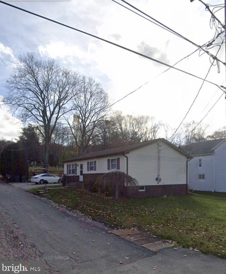 1156 Schwabe St, Freeland, PA 18224