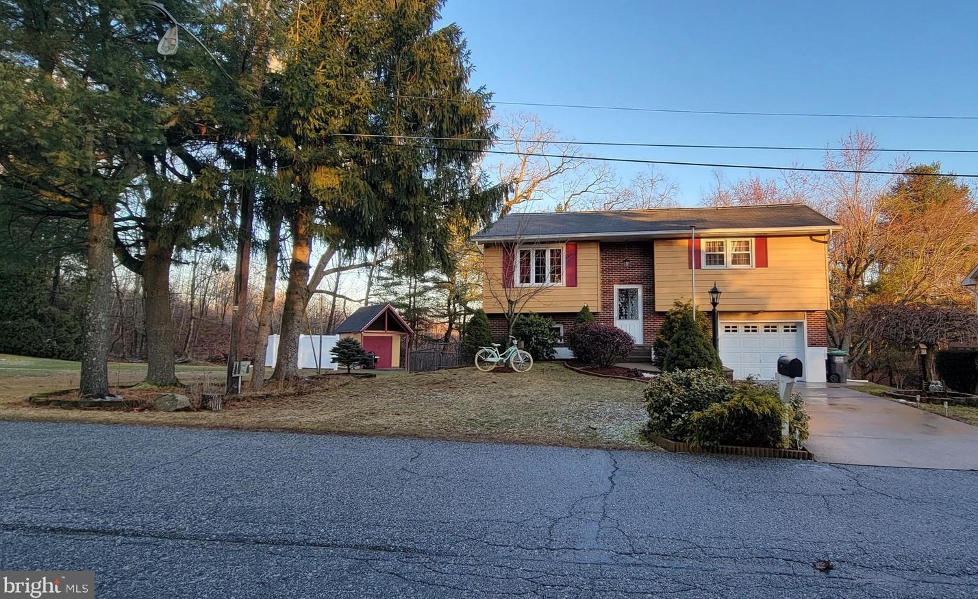 220 Smith Circle, Freeland, PA 18224