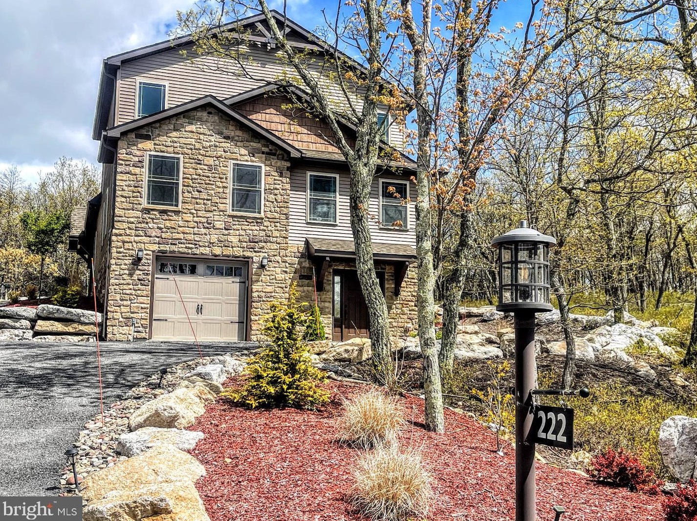 222 Pine Valley, Hazle Township, PA 18202
