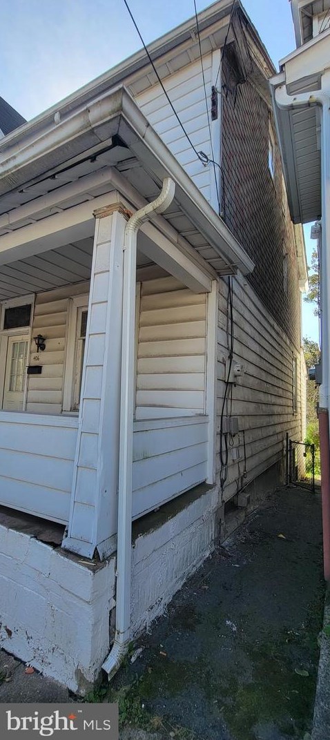 406 W Green St, Hazle Township, PA 18201