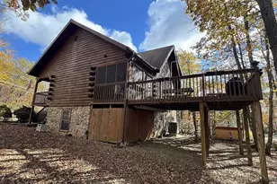 100 Gleneagles Dr, Hazleton, PA 18202 - Photo 4