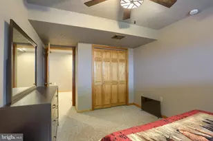 125 Pebble Beach Dr, Hazleton, PA 18202 - Photo 28