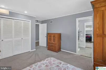 58 E Lafayette Place, Wilkes Barre, PA 18702 - Photo 32