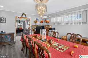 58 E Lafayette Pl, Wilkes Barre, PA 18702 - Photo 12